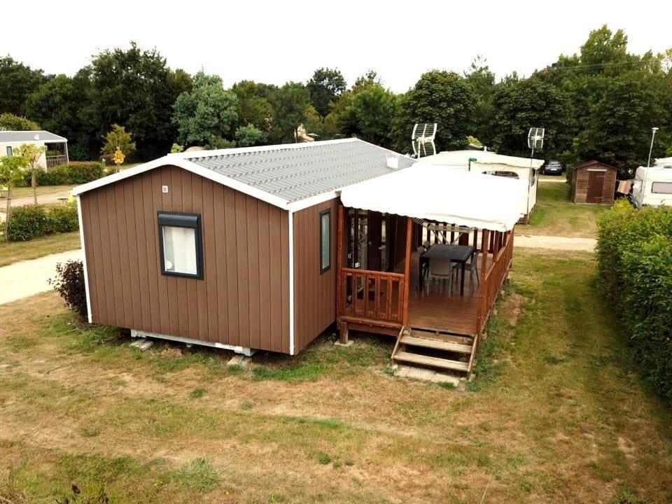 Camping Au Pre De L'Etang Sainte-Foy  Exterior foto